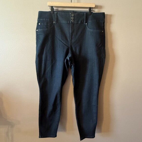 Women's Plus 22R Torrid Super Stretch Dark Wash Jeggings - Picture 2 of 9